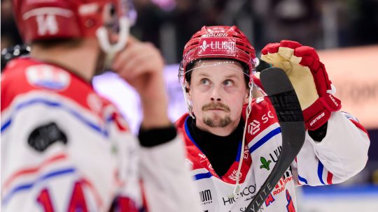 Ny f&ouml;rlust i Karlstad men SHL-kontraktet s&auml;krat